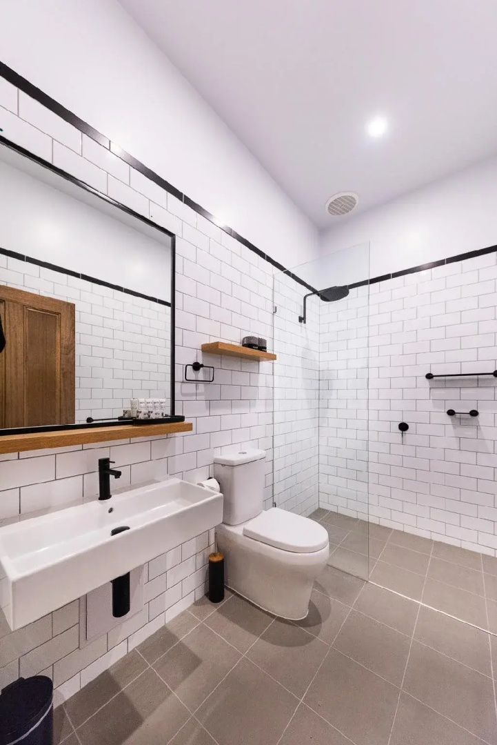 Photo - East Brunswick Hotel