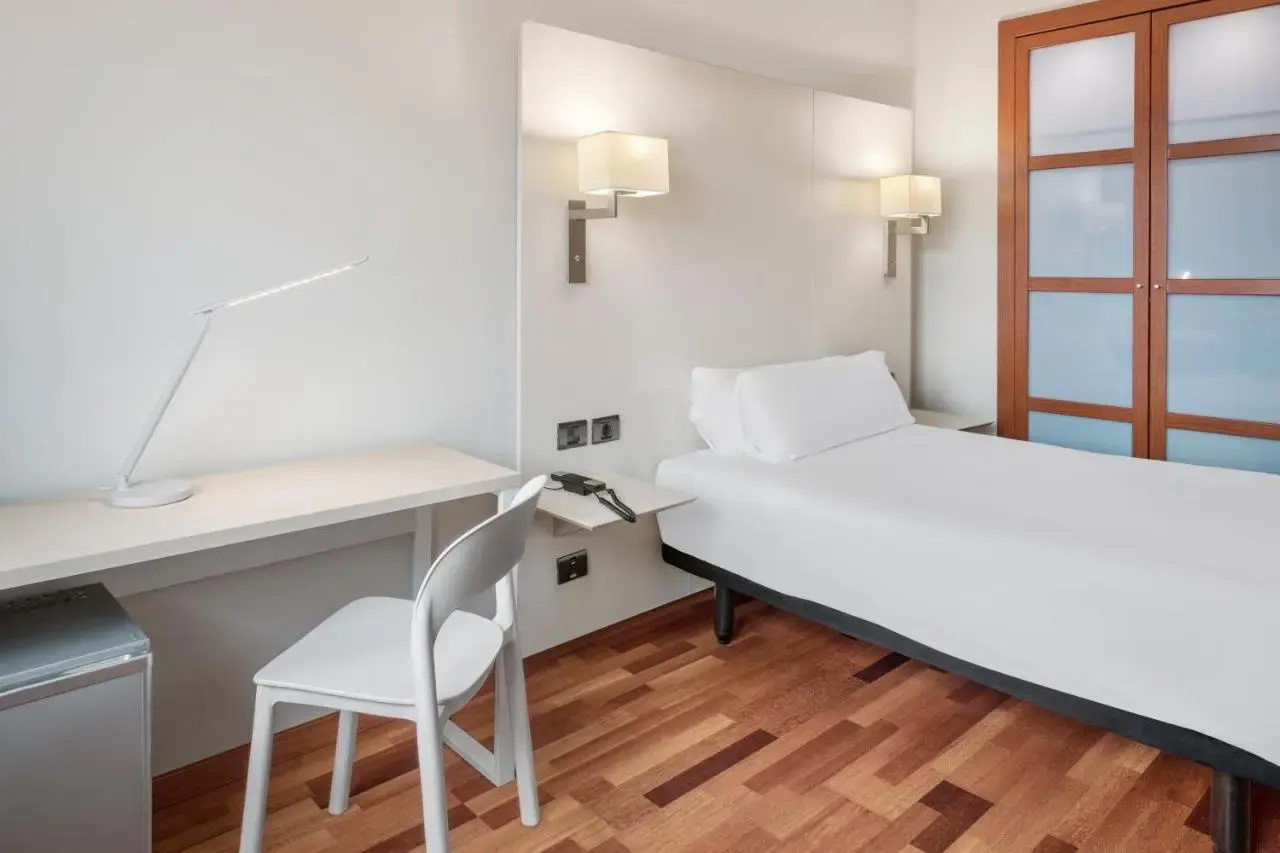 Foto - B&B Hotel Granada Estación