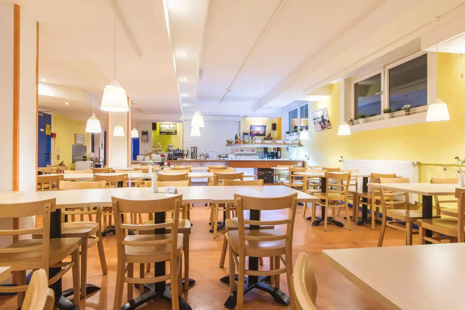 Photo - a&o Hamburg Hammer Kirche