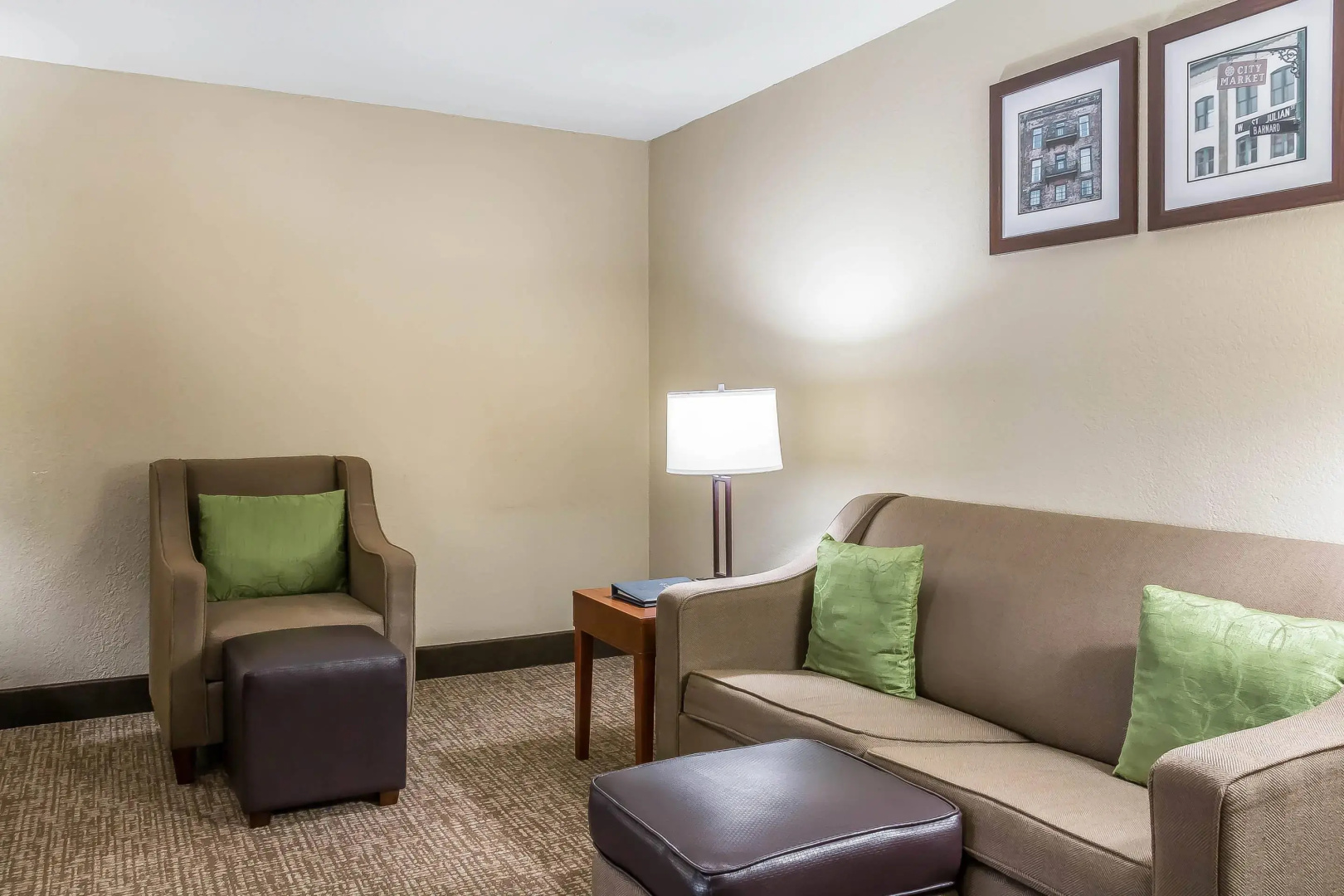 Foto - Comfort Inn Savannah Midtown