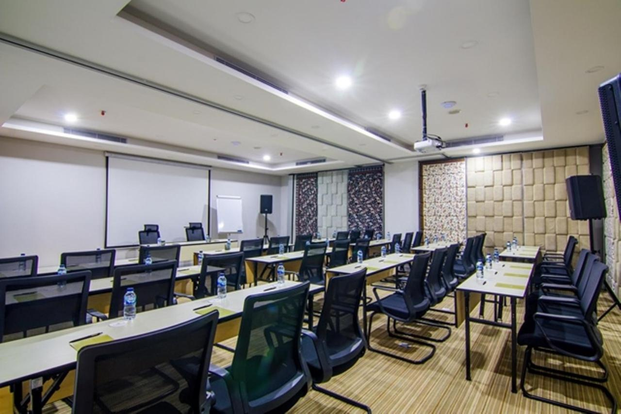 Foto - Jambuluwuk Thamrin Hotel