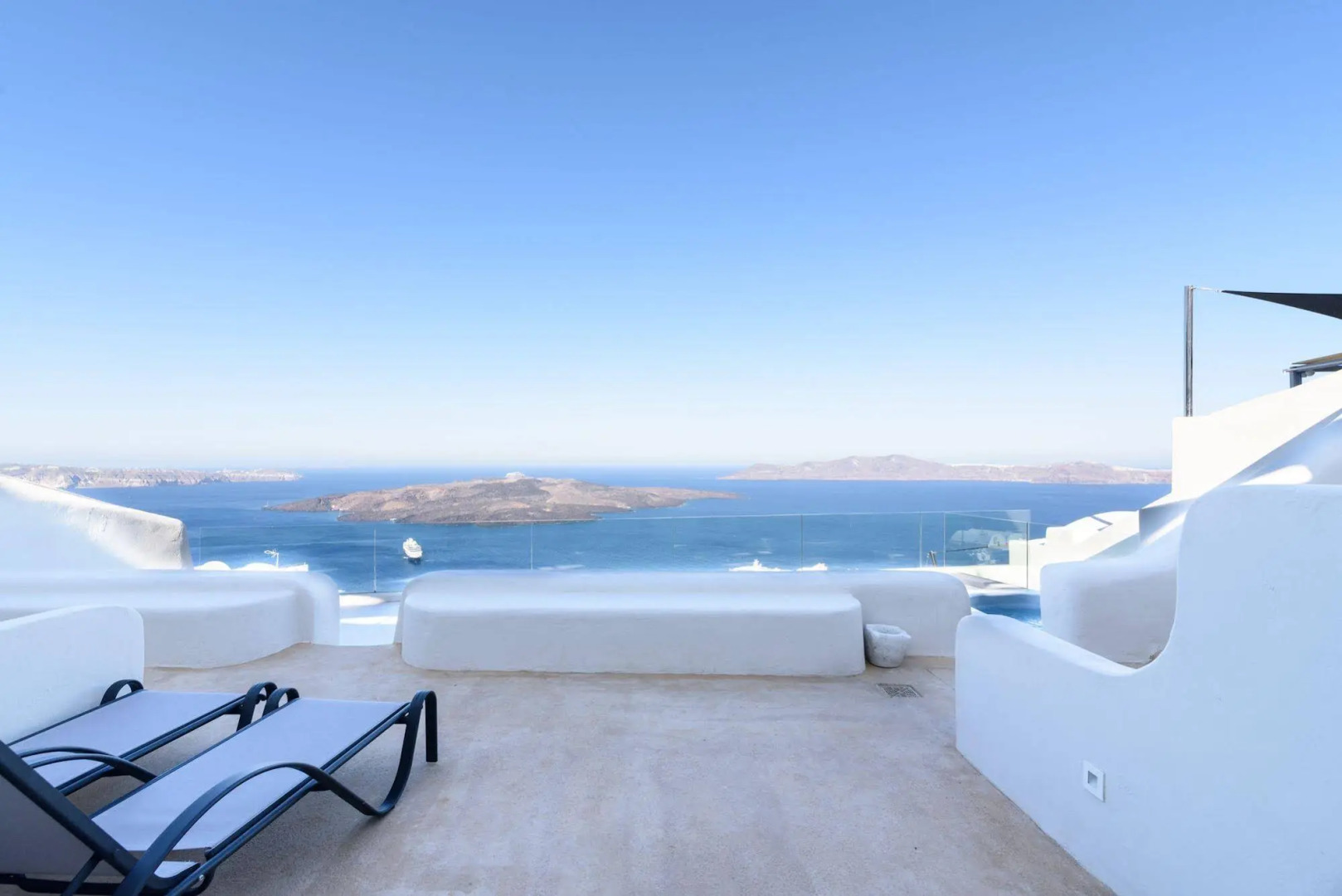 Photo - On the Cliff