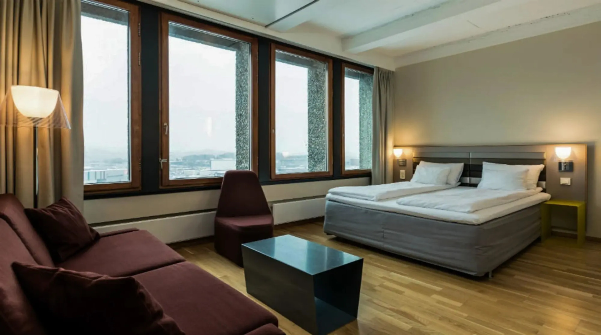 Photo - Quality Hotel 33