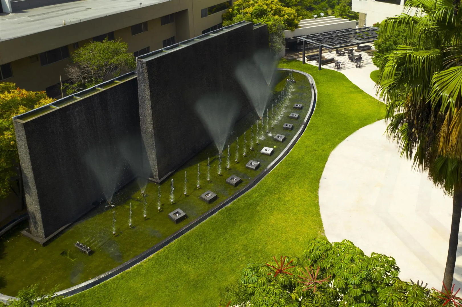Foto - Ms Milenium Monterrey Curio Collection By Hilton