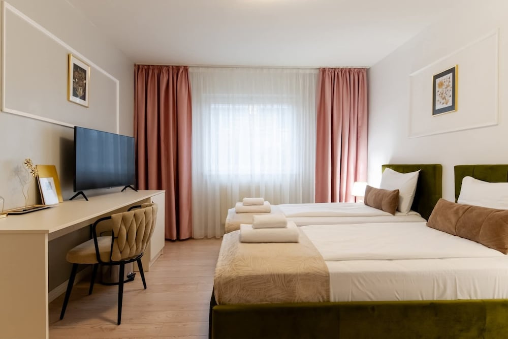 Photo - Hotel Royal Plaza