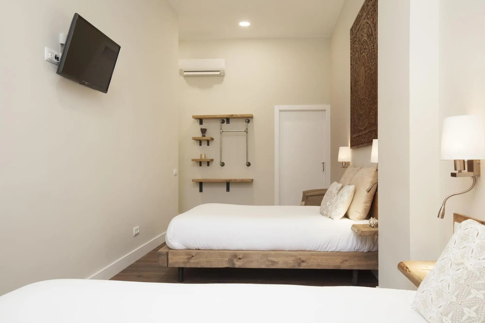 Photo - Hotel Radha