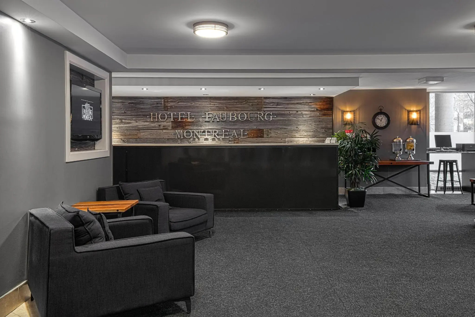 Photo - Hotel Faubourg Montreal Centre-Ville Downtown