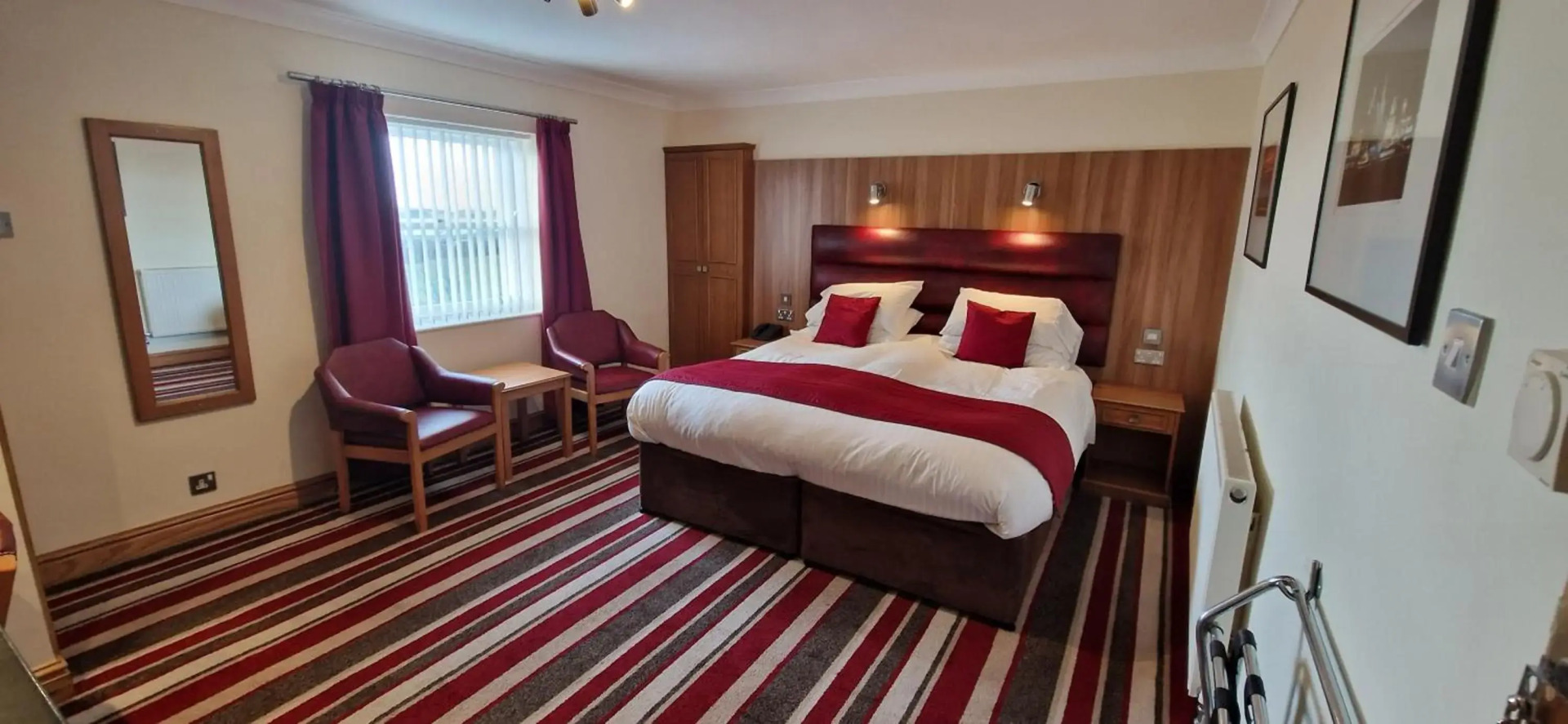 Foto - The Royal Hotel