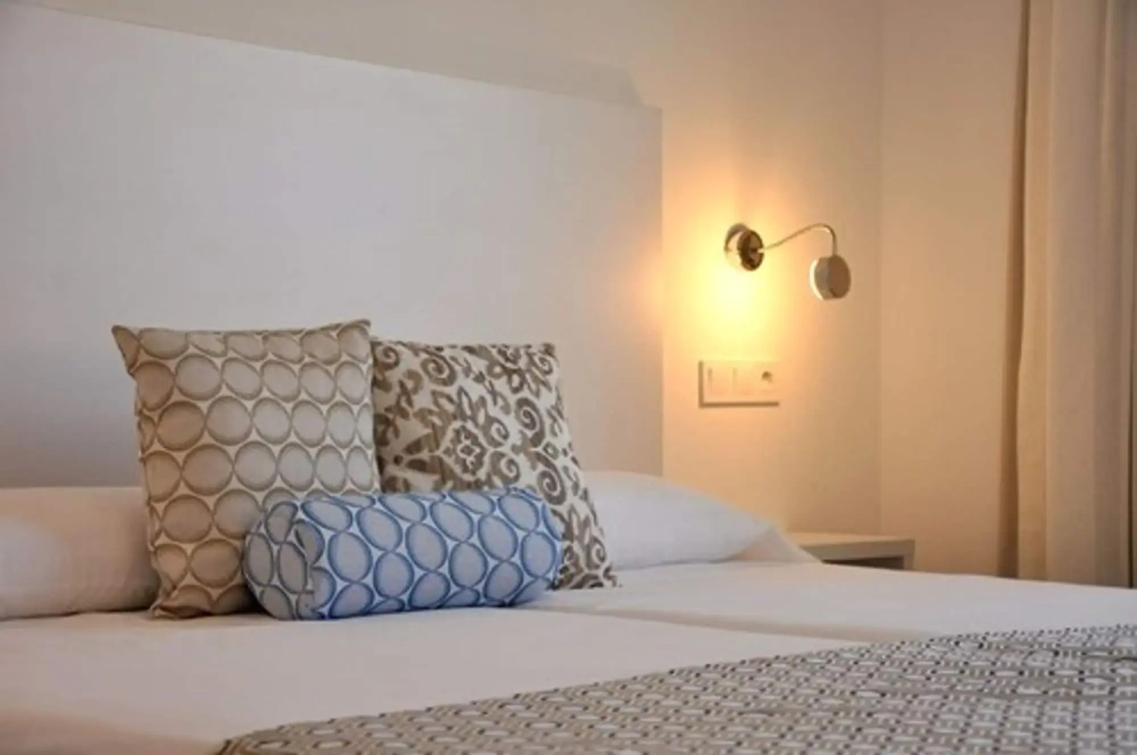 Photo - Hotel Chevy & Suites