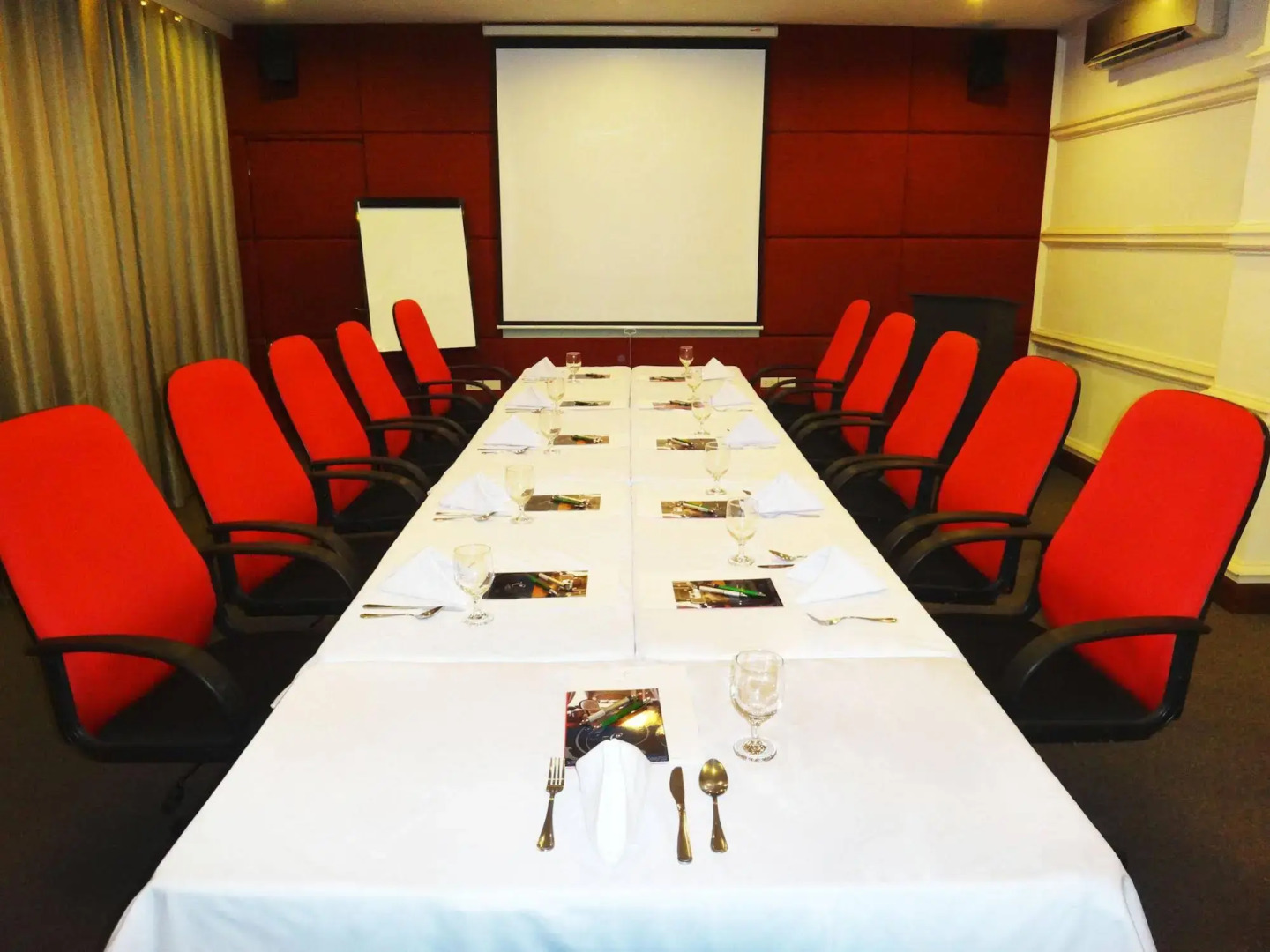 Photo - Hotel Celeste Makati