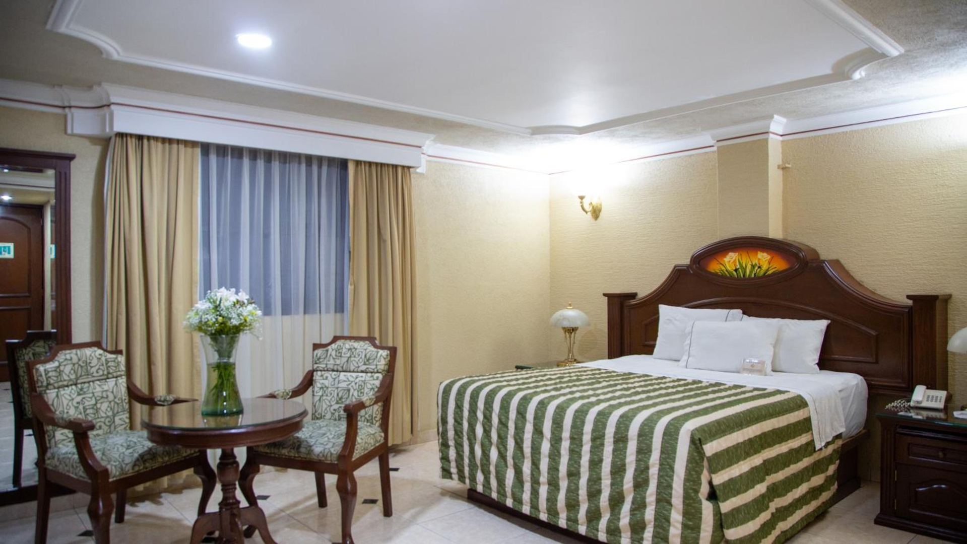 Foto - Hotel Casino Plaza