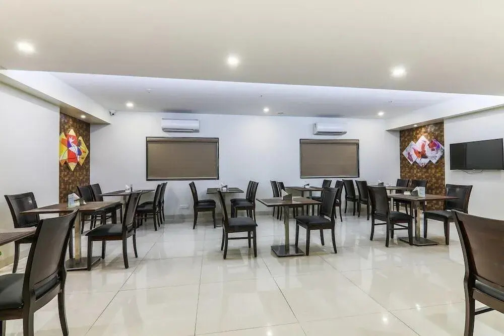 Photo - Magnus Square Business Hotel, Viman Nagar Pune