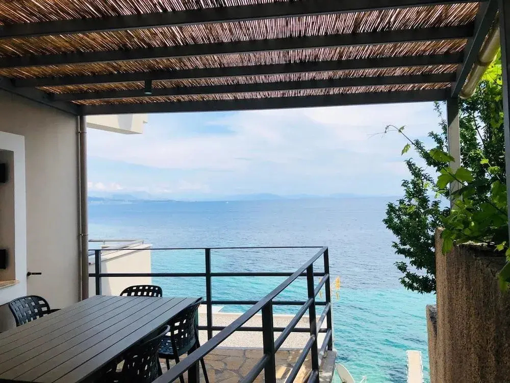 Photo - Glyfa Beach Villas