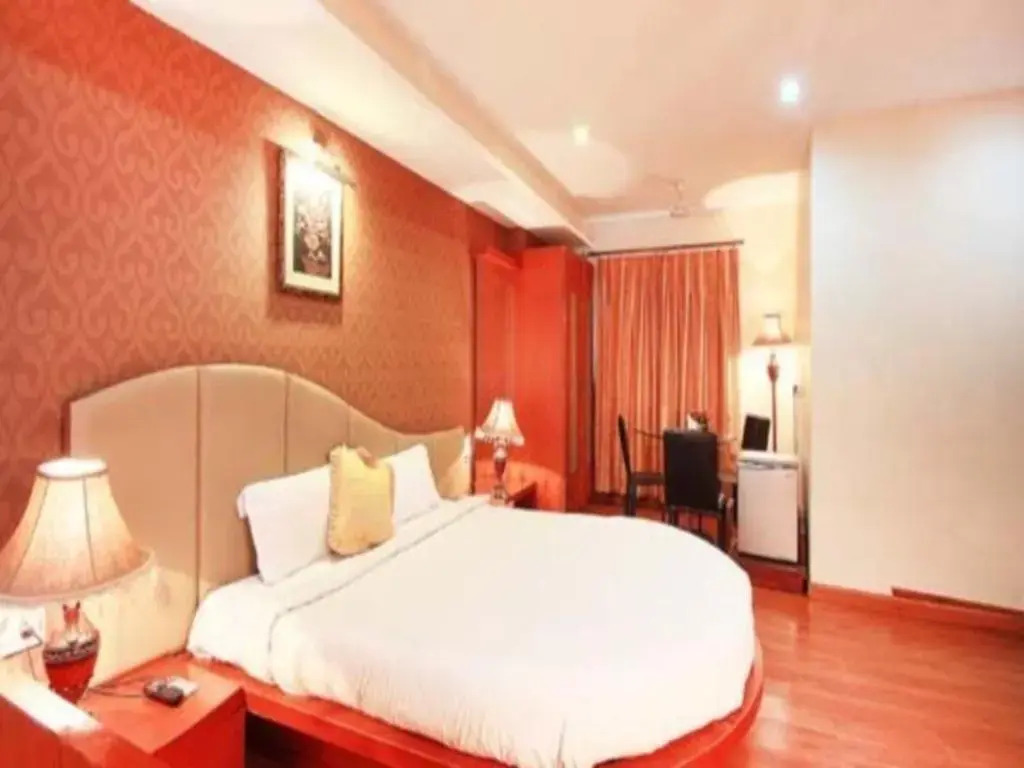 Photo - Hotel O Grandeur By orbit Hotels Near Chennai shopping mall