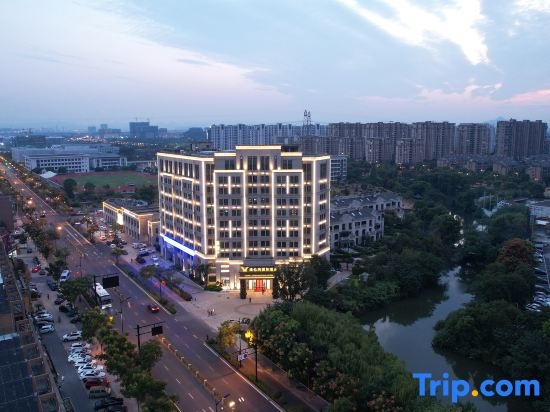 Vienna International Hotel (Hangzhou Pingyao Liangzhu Culture Branch)