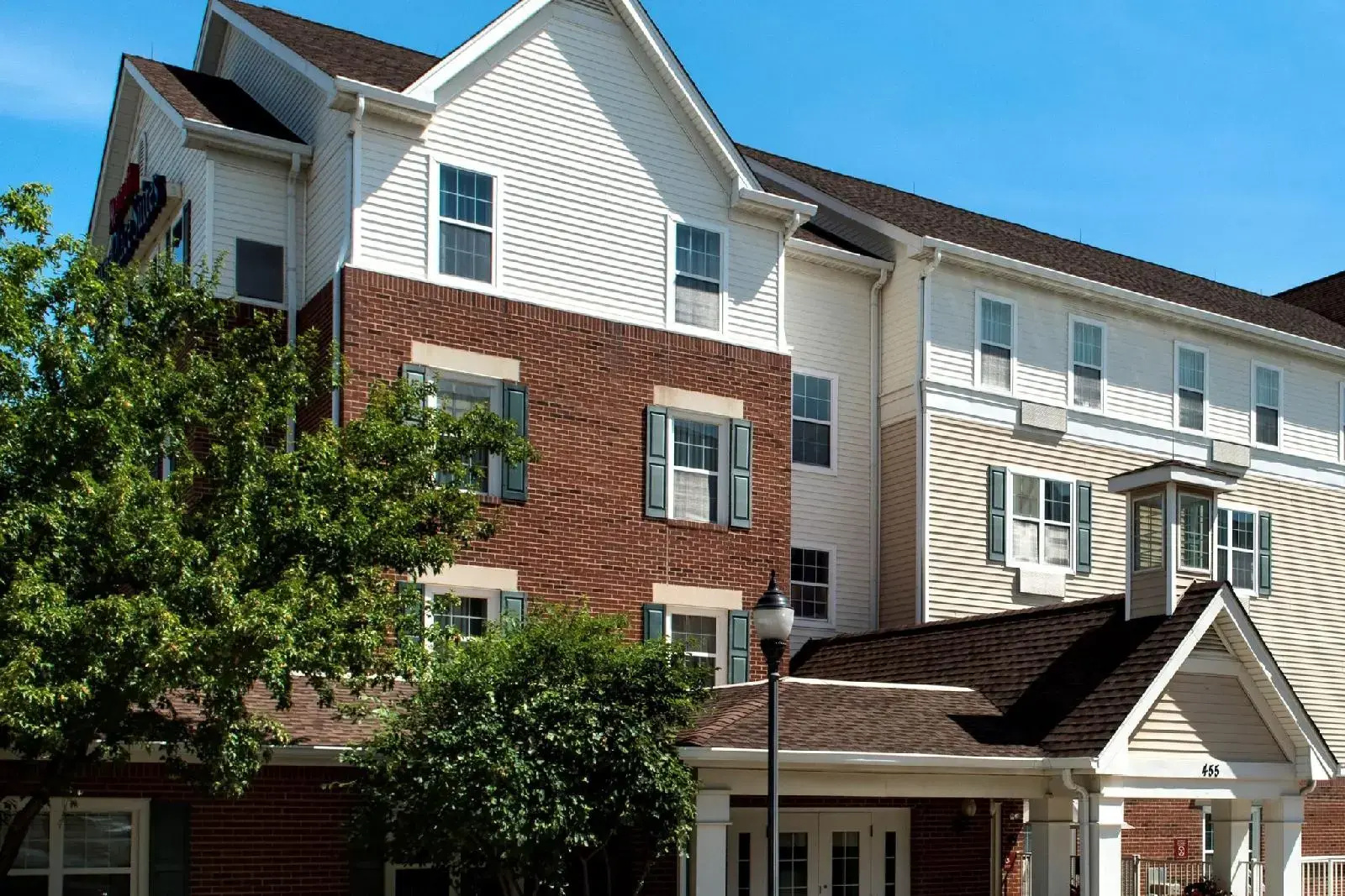 Photo - TownePlace Suites Chicago Lombard