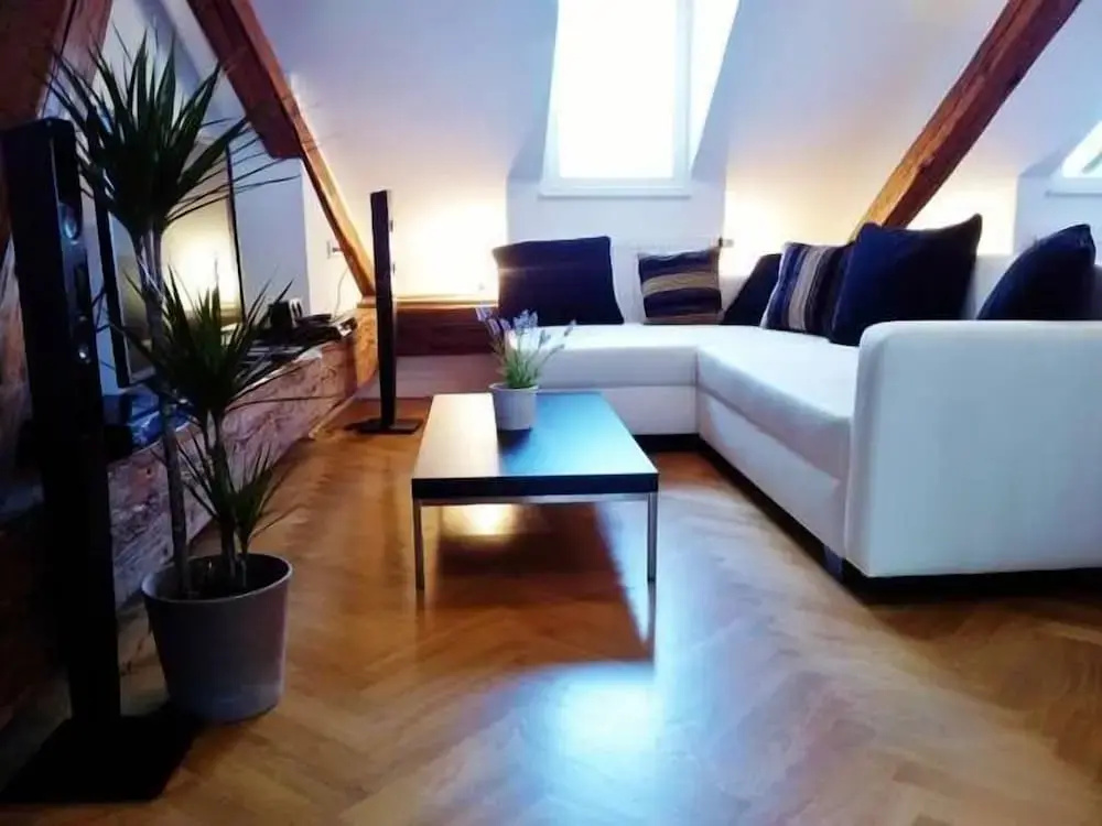 Foto - Old Town Square Premium Residence