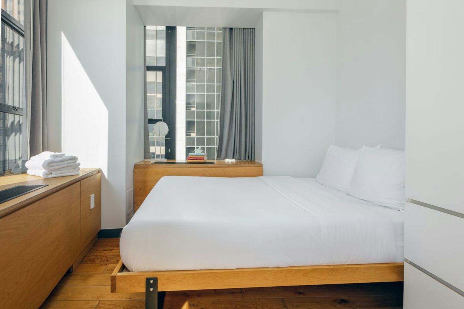 Foto - Placemakr Wall Street