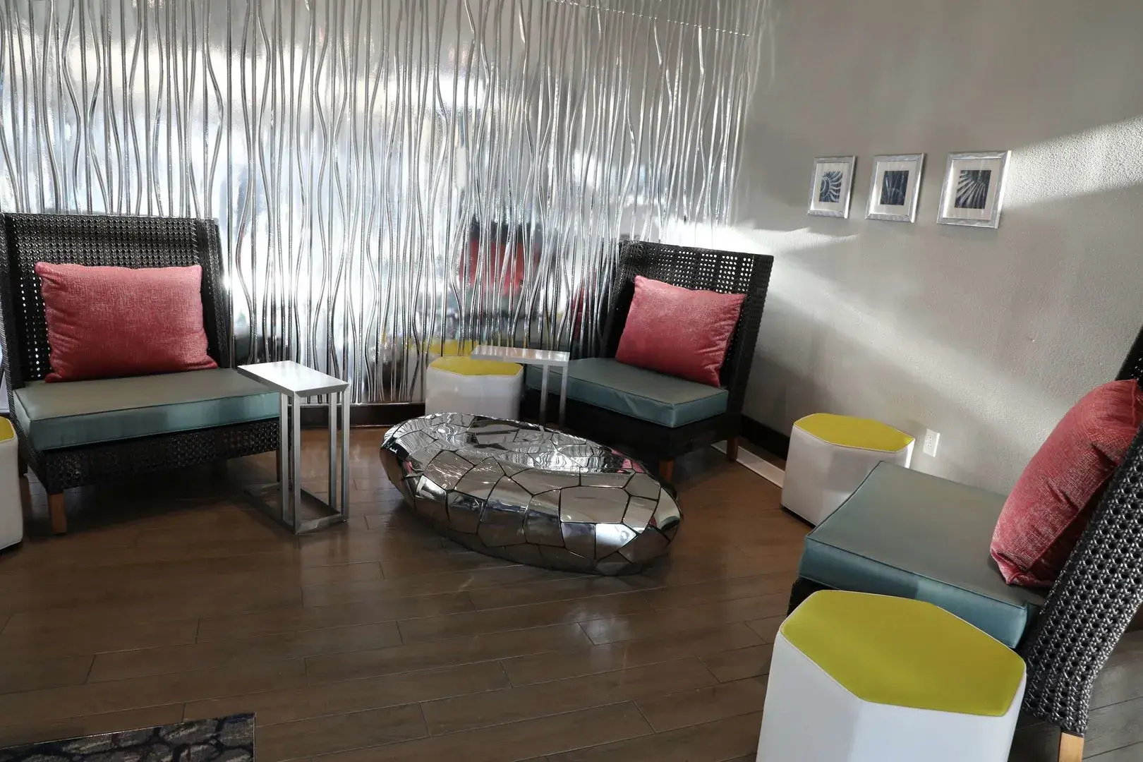 Photo - Hilton Garden Inn Austin Airport