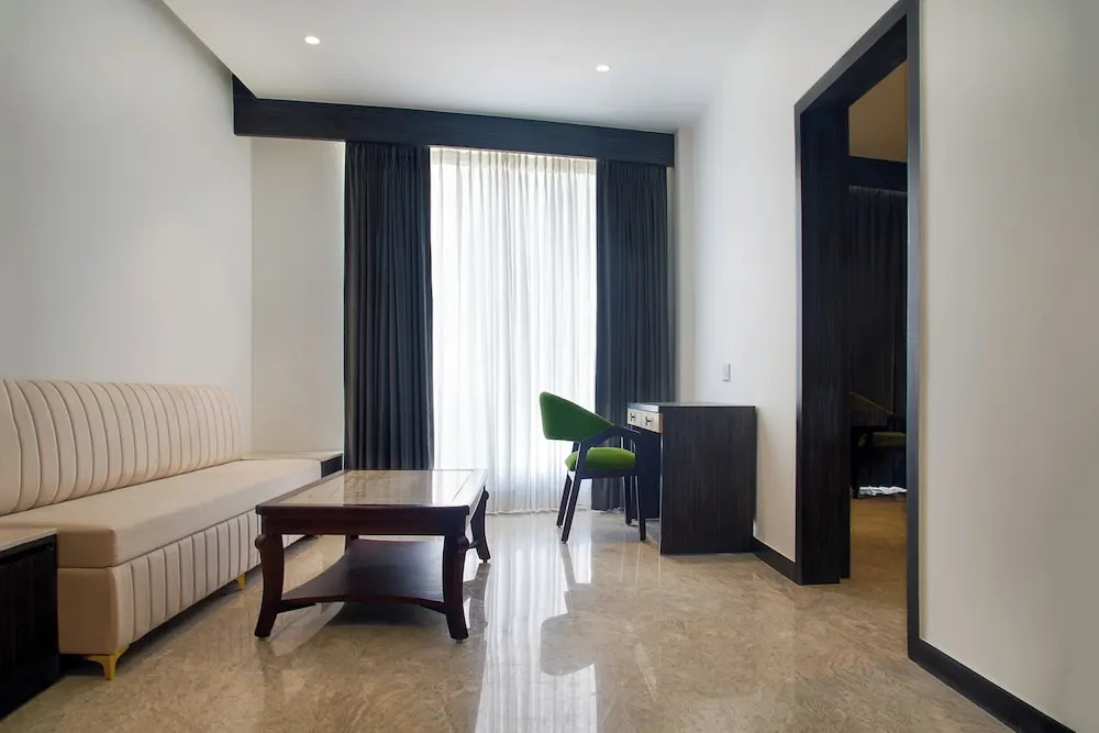 TreeHouse Velis Sonipat