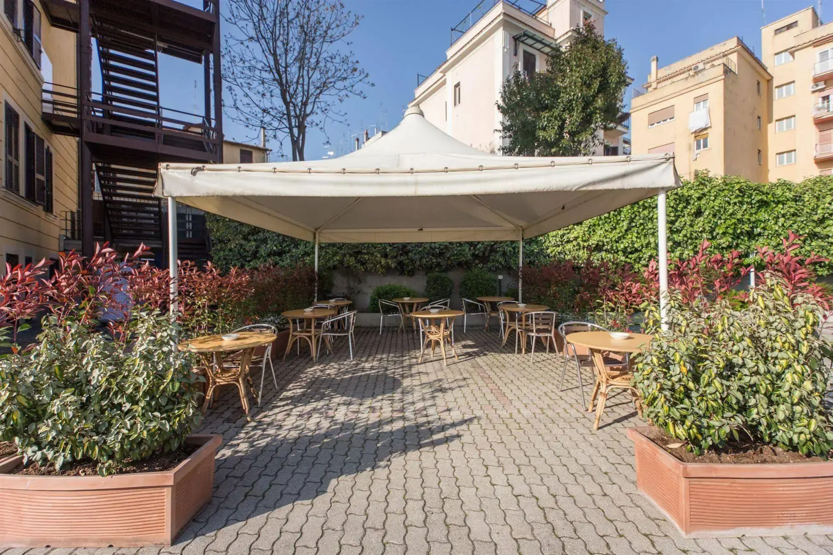 Photo - Romoli Hotel