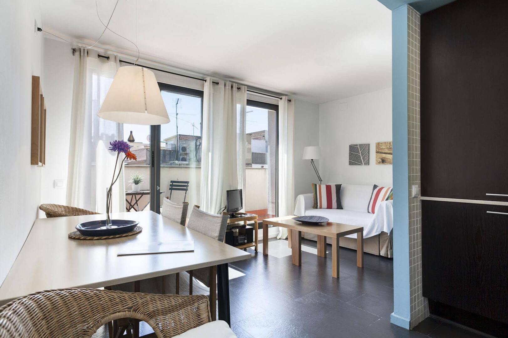 Photo - Inside Barcelona Apartments Esparteria