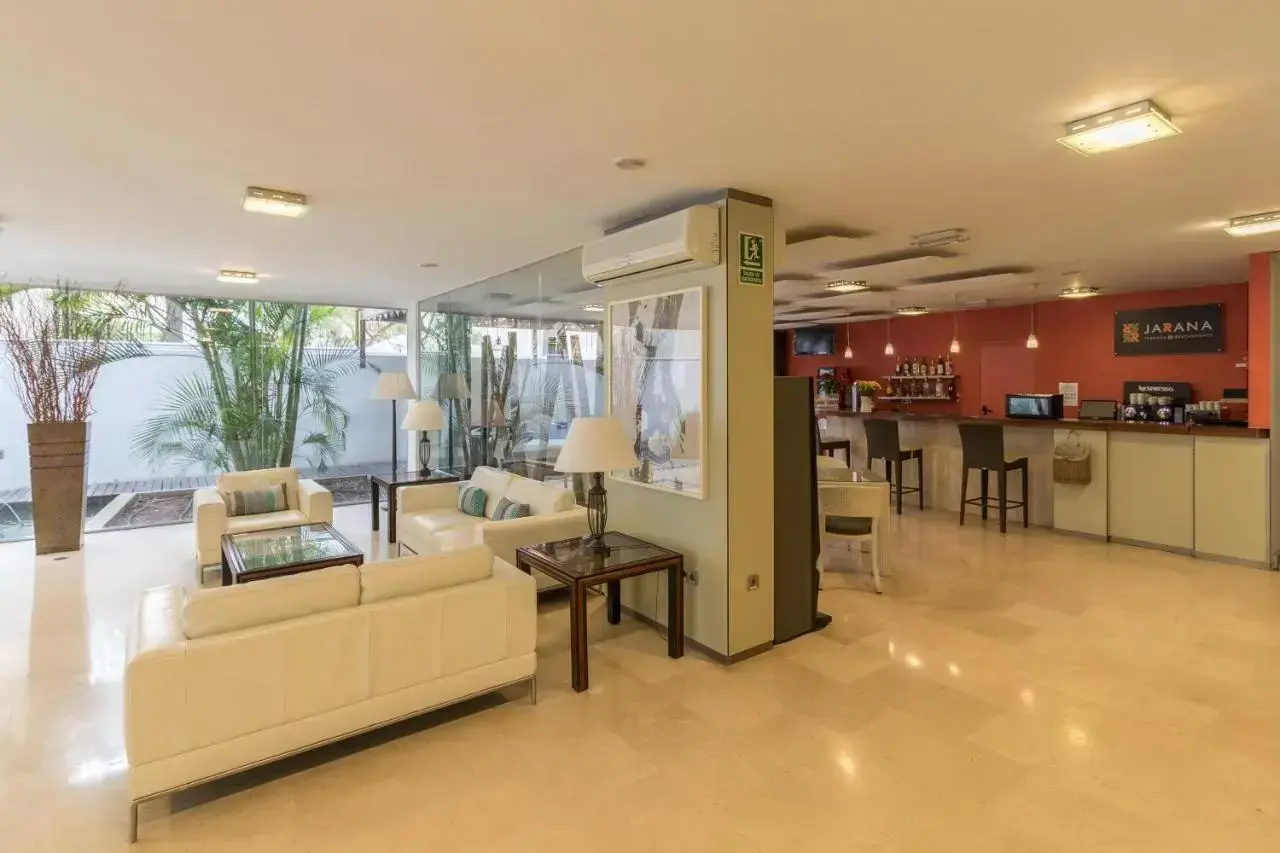 Photo - Hotel Colon Rambla