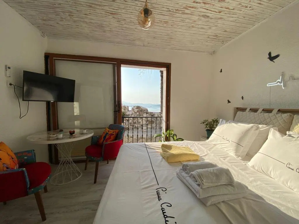 Myra Butik Otel