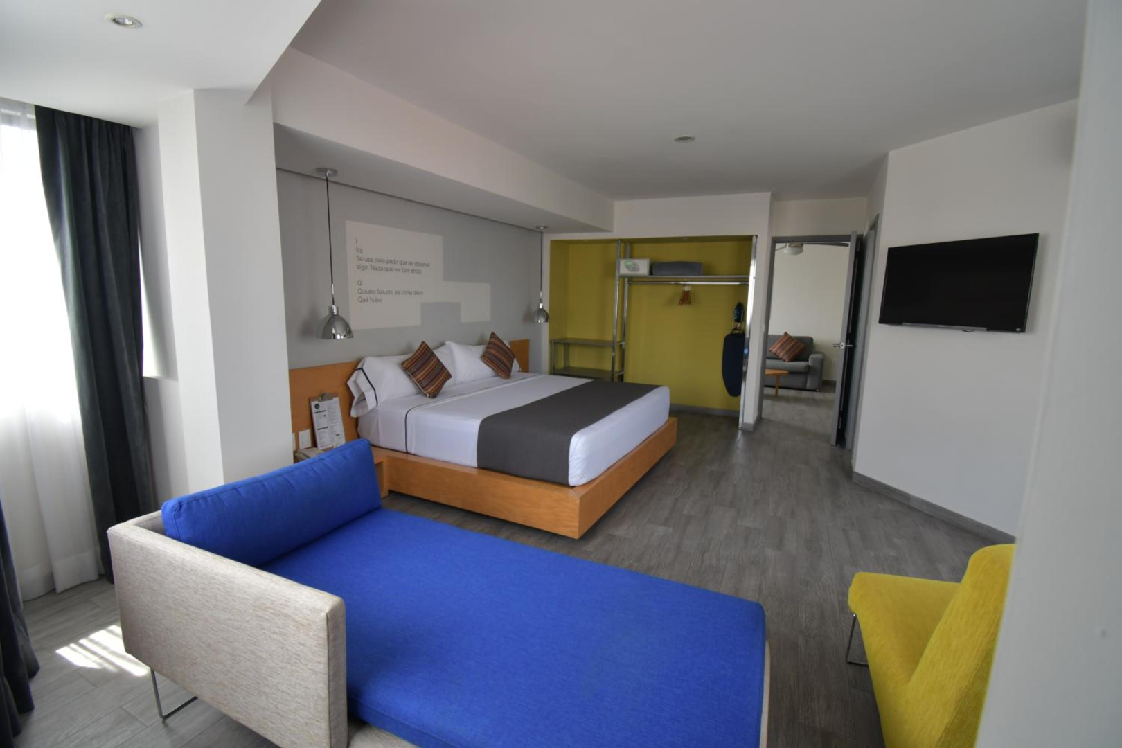 Photo - Perla Central Hotel