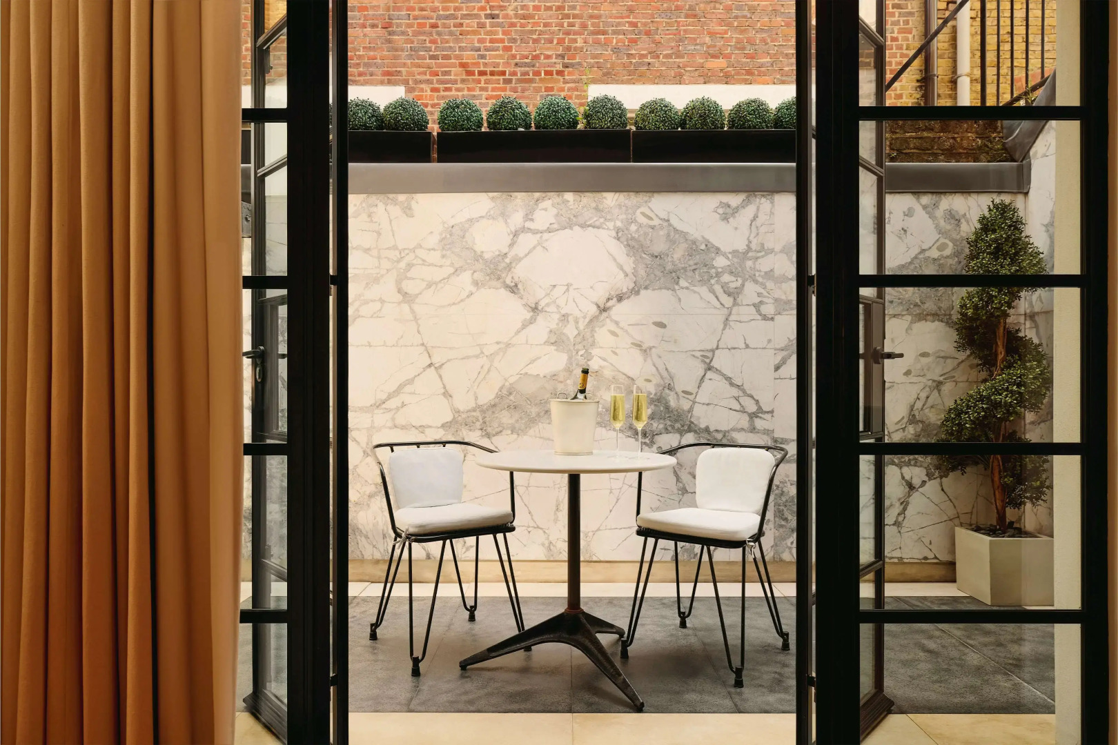 Photo - The Connaught, Maybourne