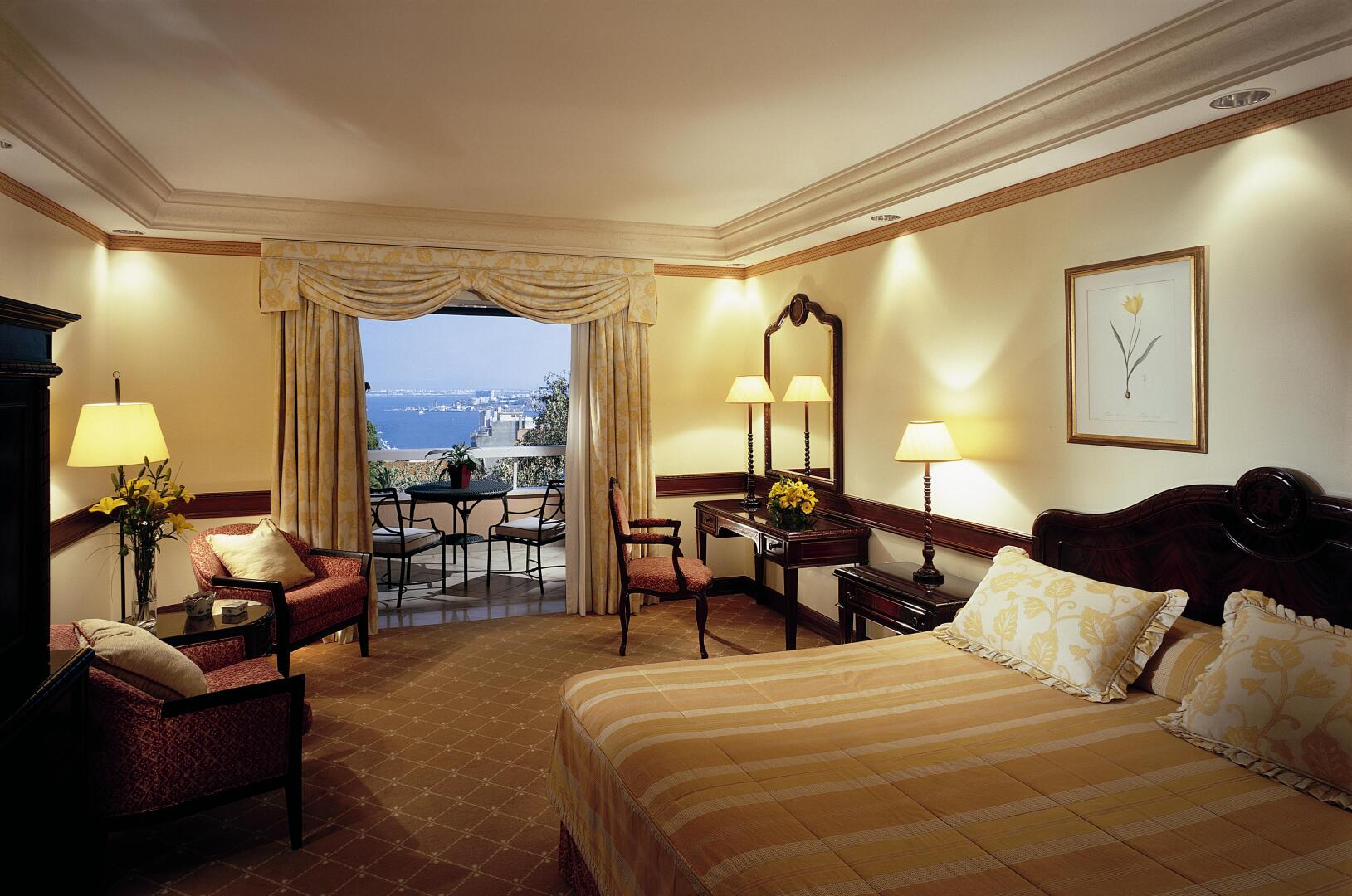 Photo - Olissippo Lapa Palace – The Leading Hotels of the World