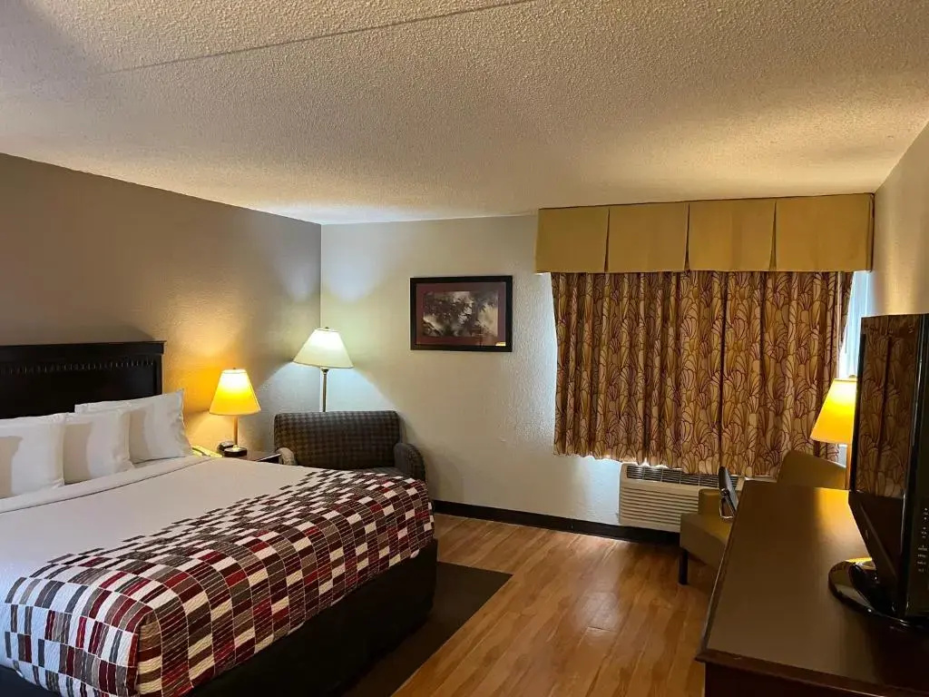 Foto - Red Roof Inn & Suites Mt Holly - McGuire AFB