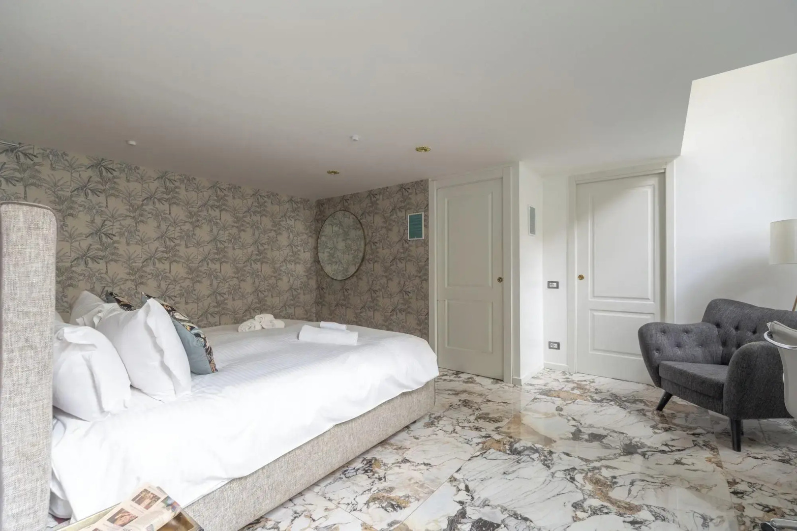 Photo - Duomo Smart Suites