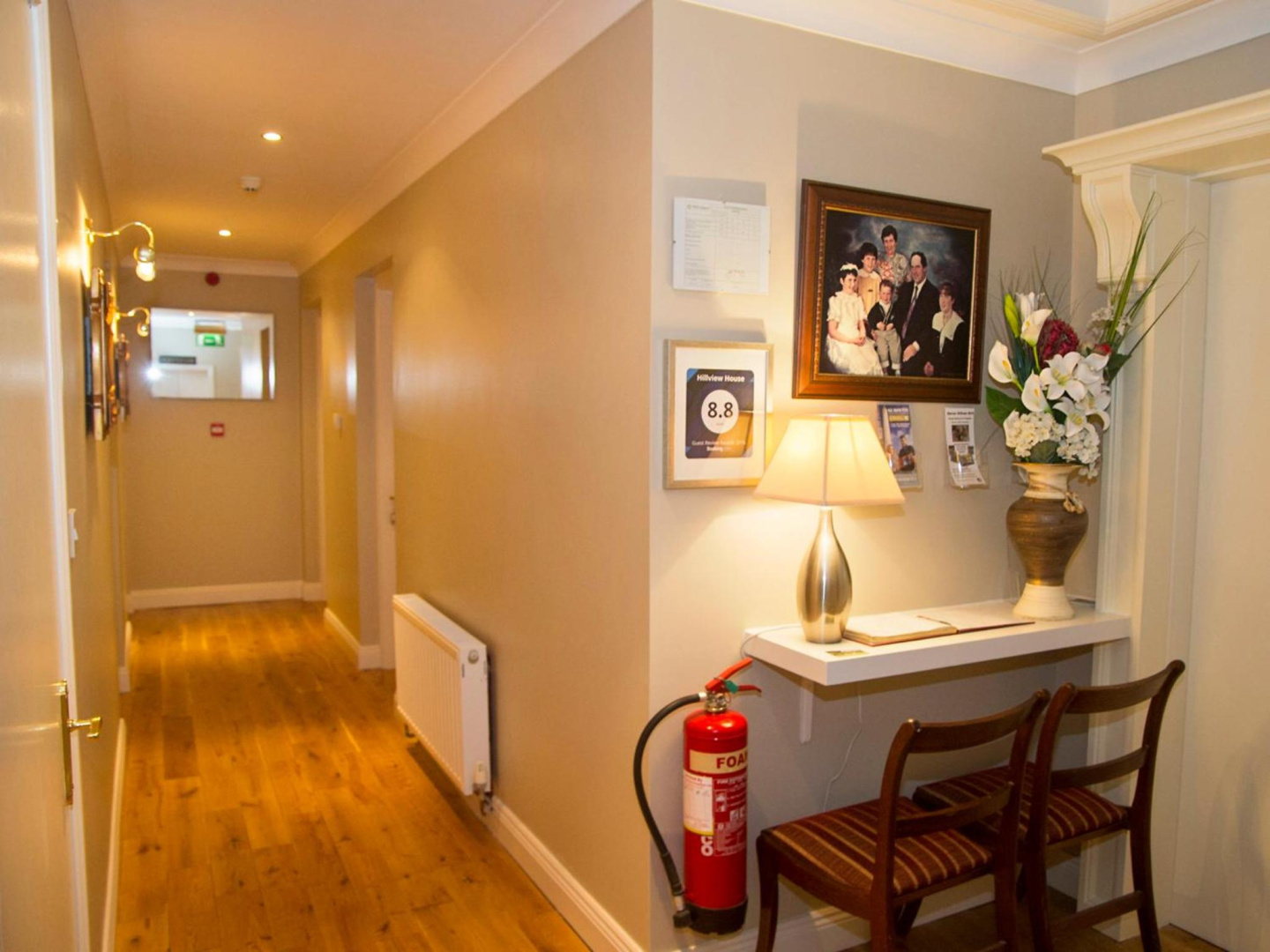 Photo - Hillview House