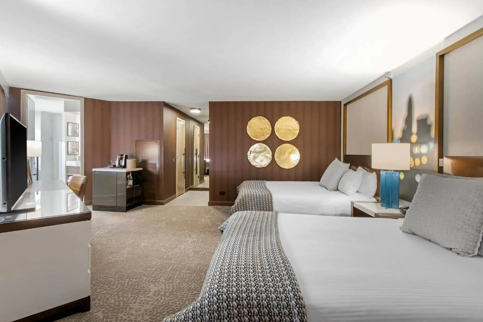 Photo - Omni Charlotte Hotel