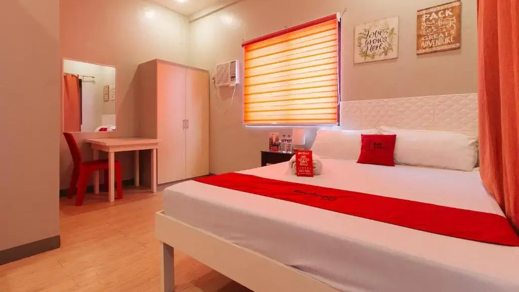 Foto - RedDoorz near Christ the King Medical Center