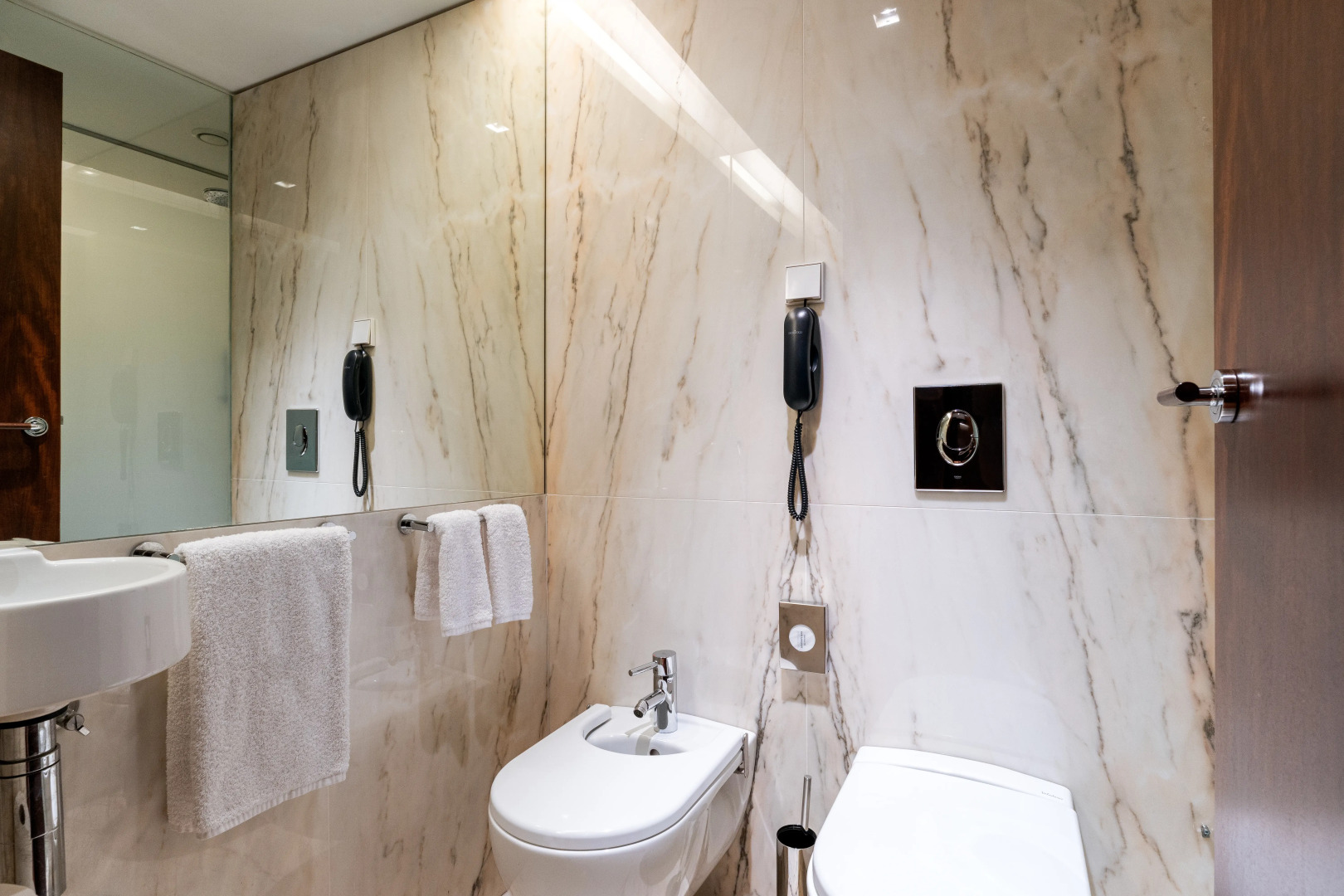 Photo - Porto Palácio Hotel by The Editory