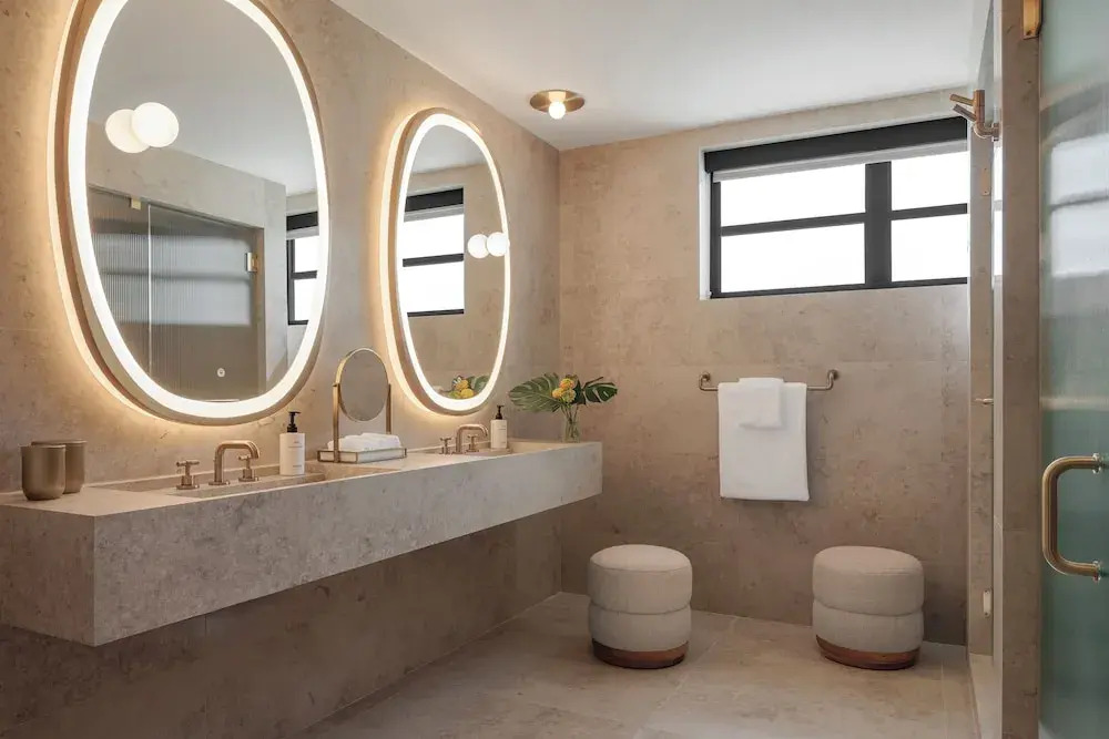 Photo - The Moore Miami