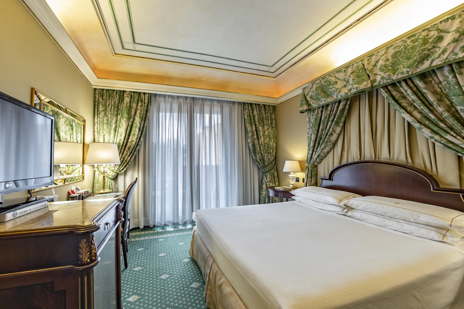 Photo - River Château Hotel