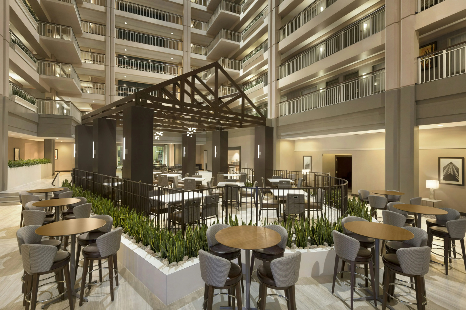 Photo - Embassy Suites by Hilton Chicago Lombard Oak Brook