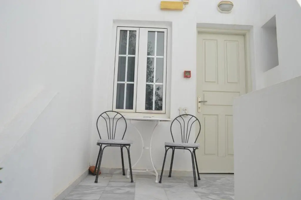 Photo - Kamari Beach Hotel