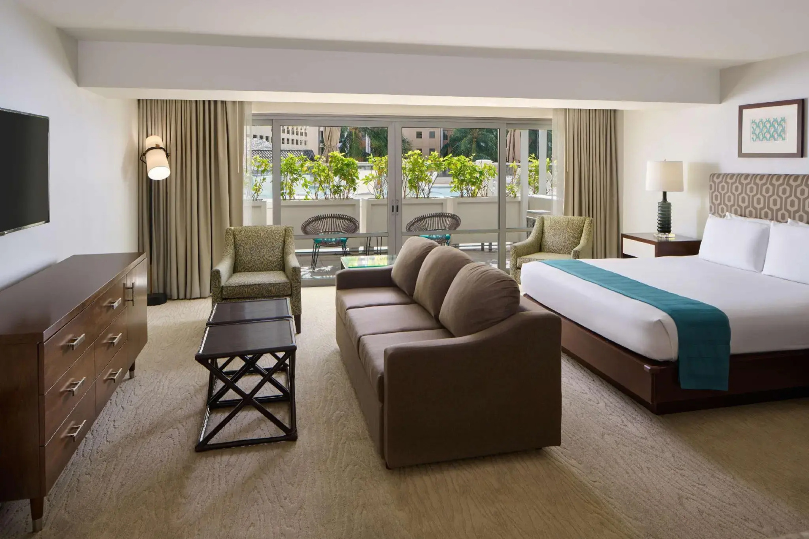 Photo - Ilikai Hotel & Luxury Suites