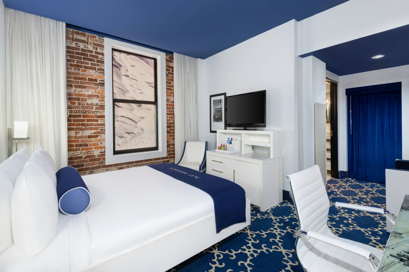 Photo - The Saint Hotel, New Orleans, French Quarter