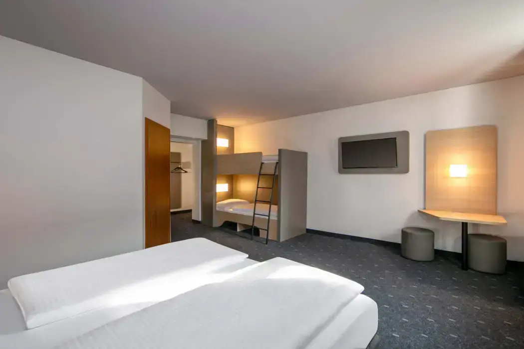 Photo - B&B HOTEL Berlin-Adlershof