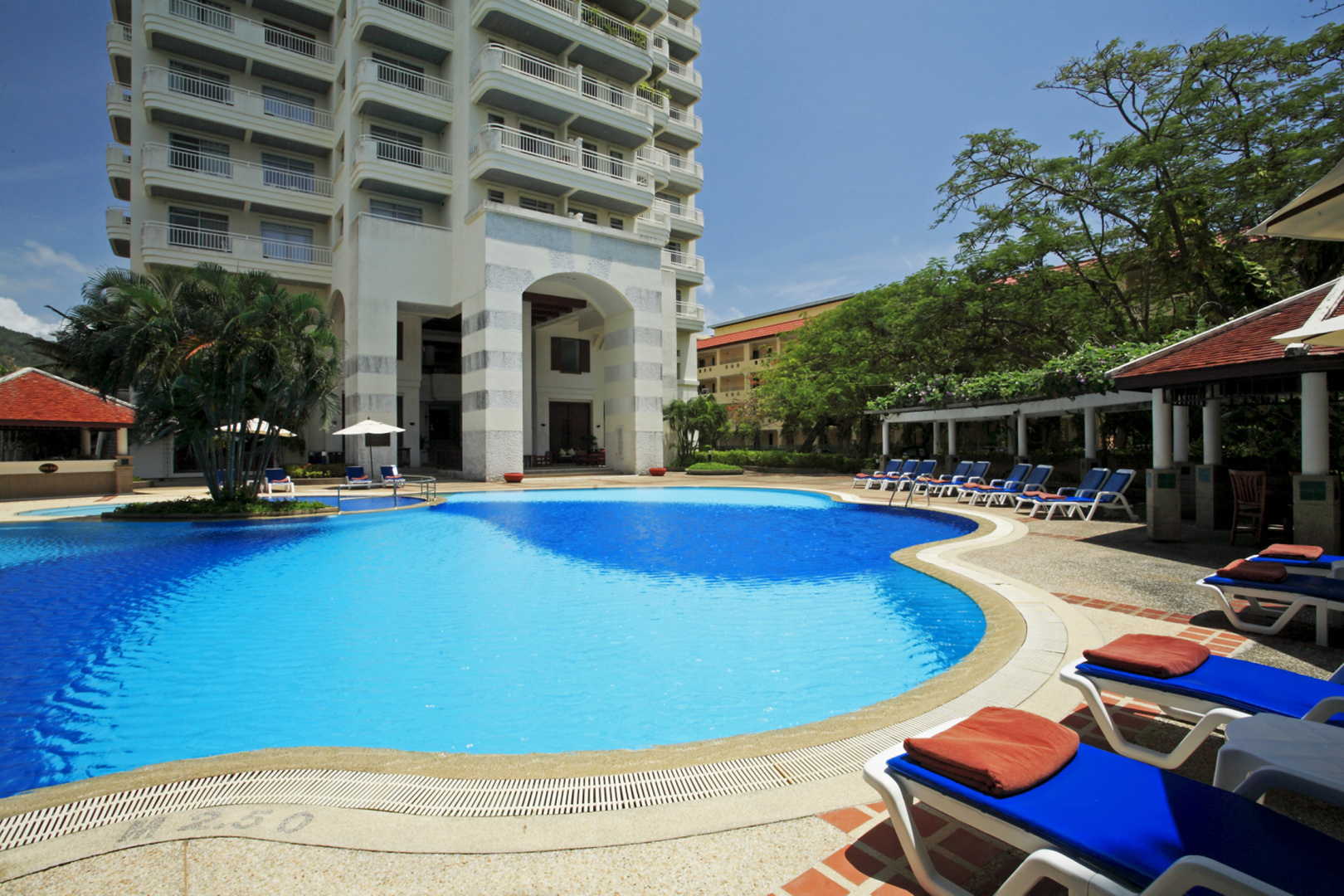 Photo - Waterfront Suites Phuket by Centara