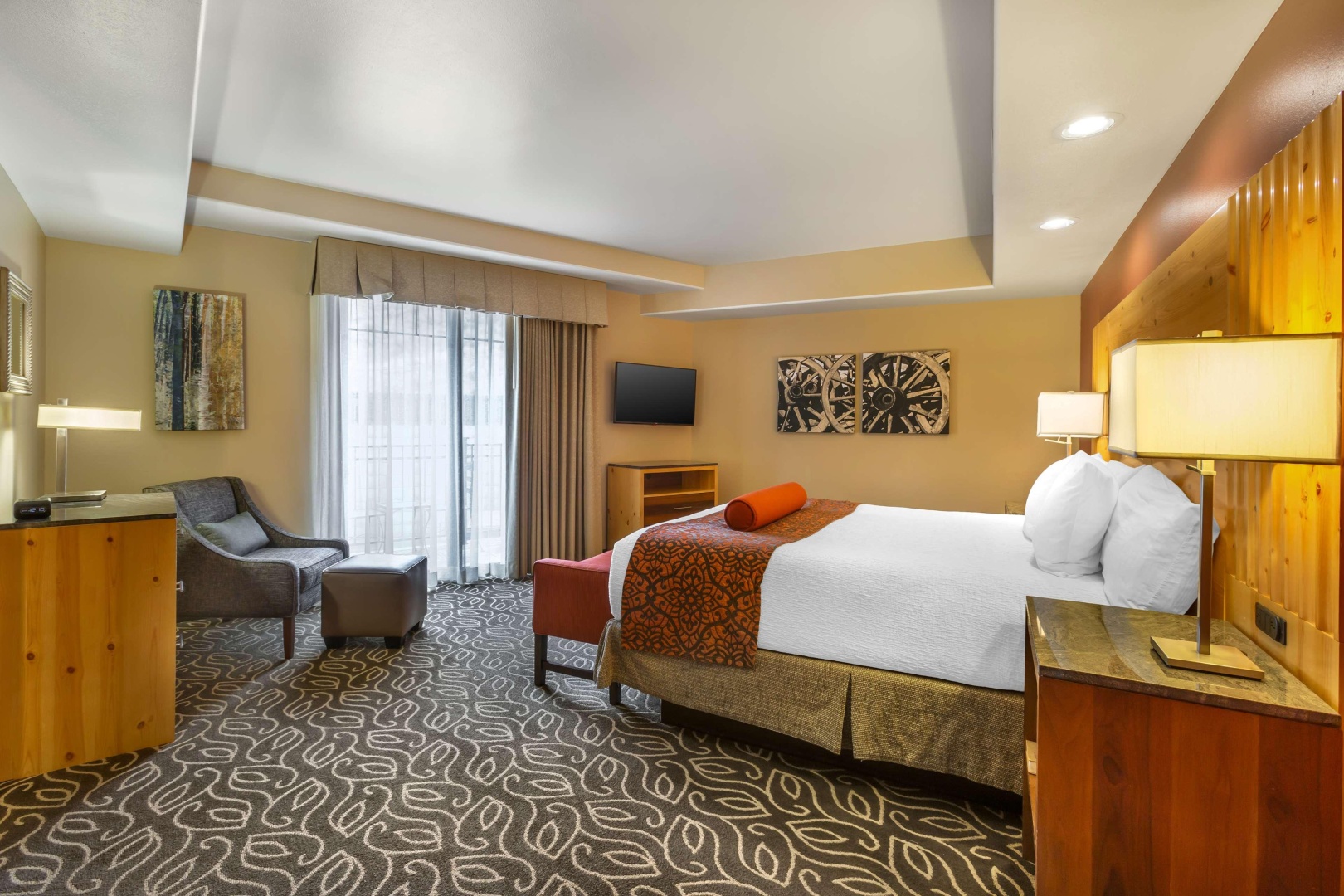Photo - Best Western Premier Ivy Inn & Suites