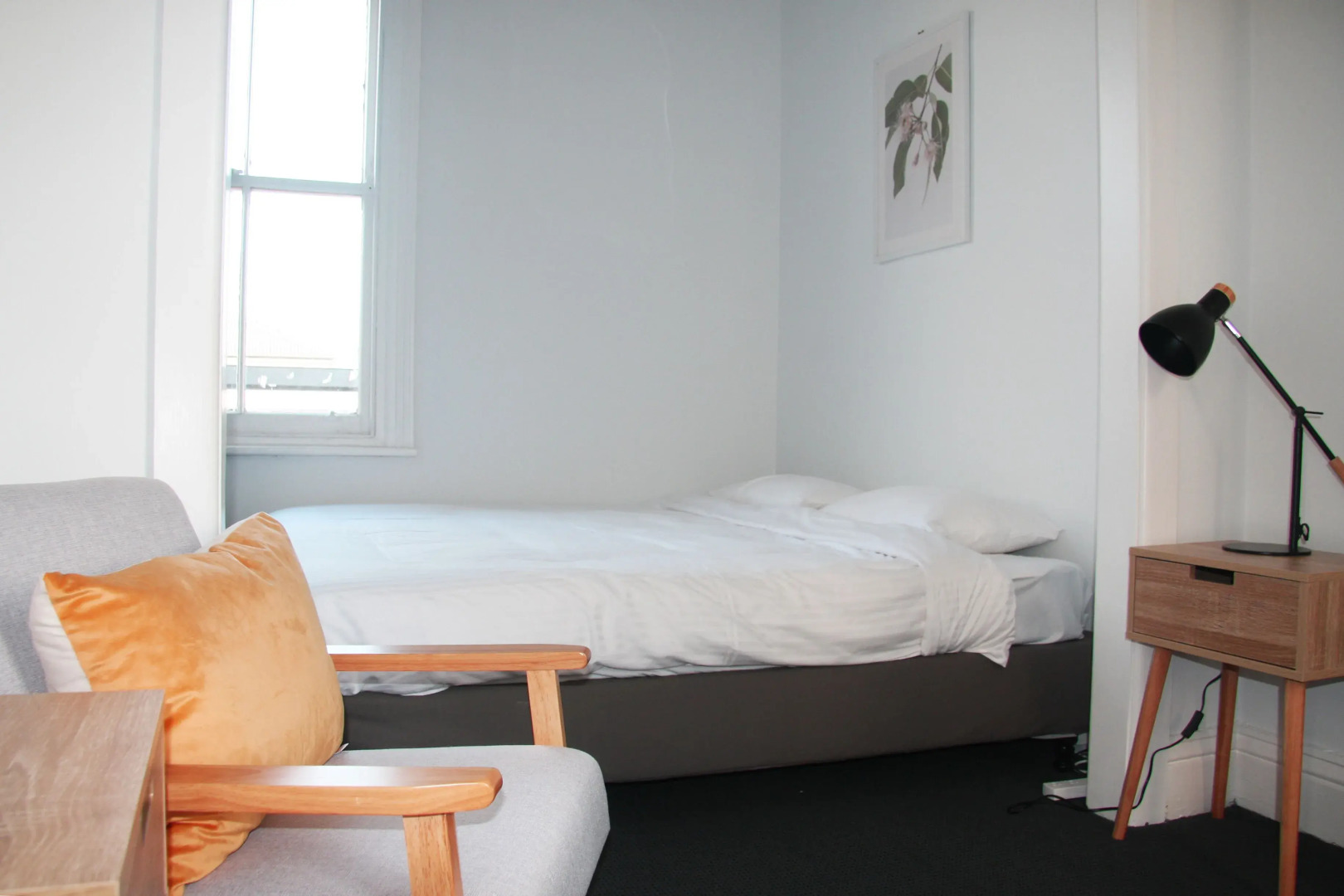 Photo - College Lawn Hotel