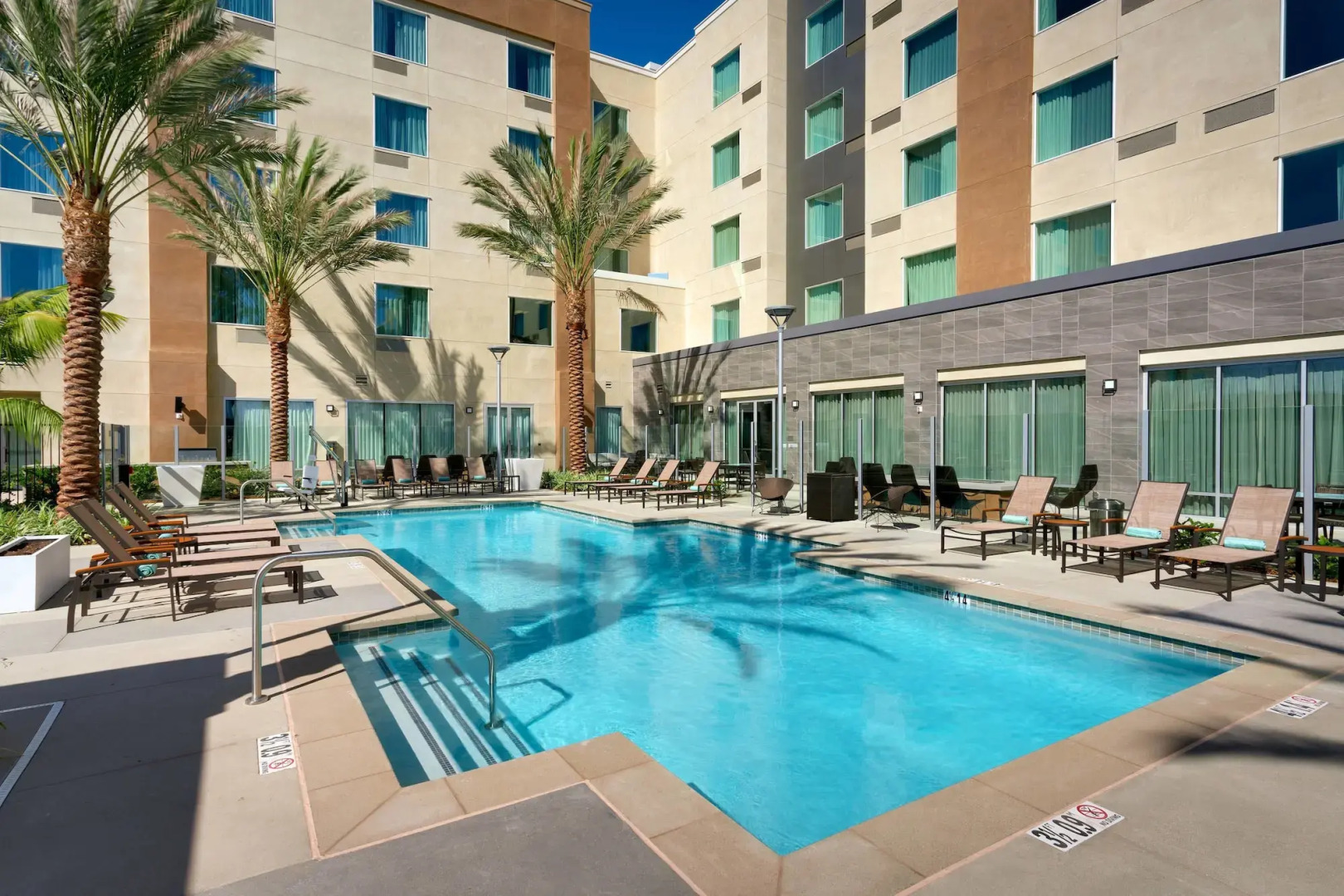 Foto - Courtyard by Marriott Los Angeles LAX/Hawthorne