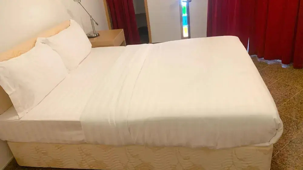 Photo - Qurum Heights Hotel
