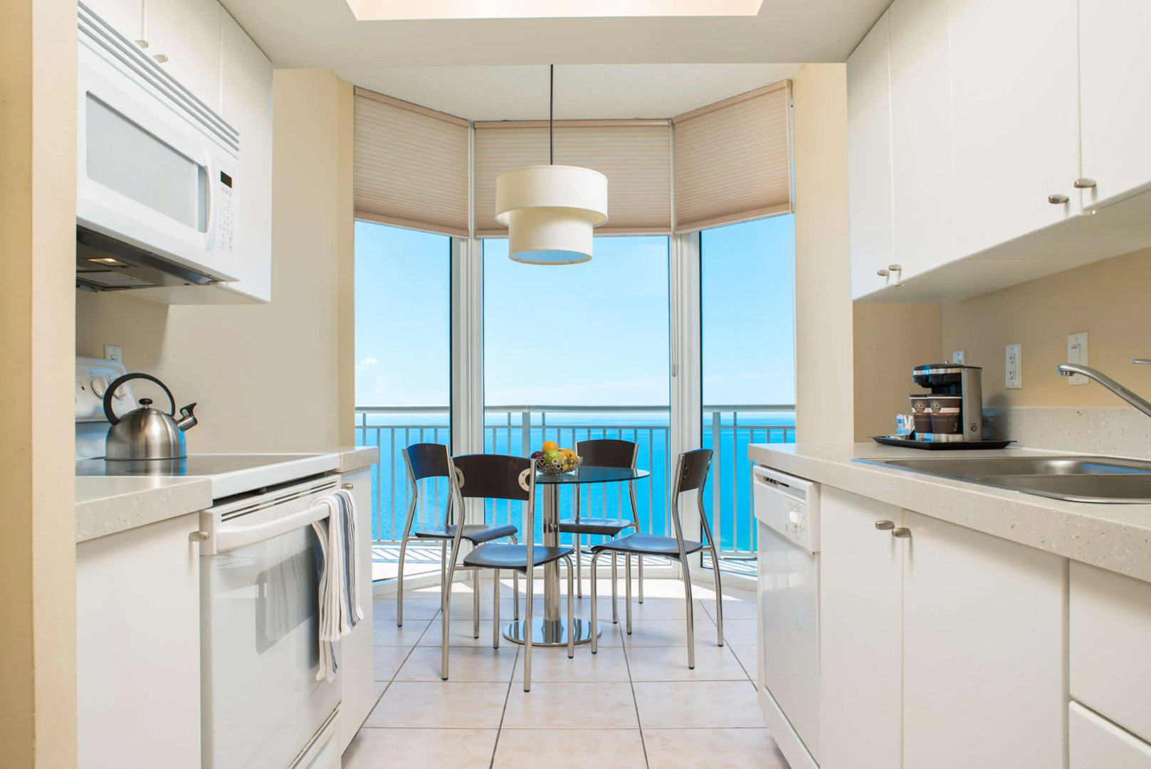 Foto - DoubleTree by Hilton Ocean Point Resort - North Miami Beach